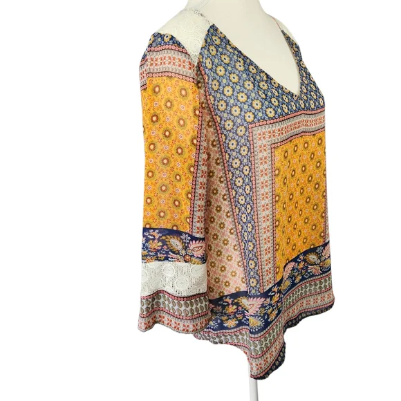 Figueroa & Flower Boho Patchwork Lace Trim Blouse Small V-Neck Flowy Festival - Picture 10 of 16